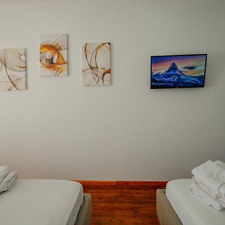 Hotel Summer Saranda Kültér fotó